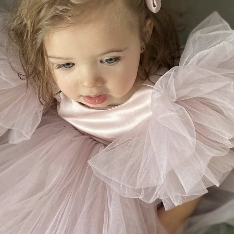 Robe rose Tutu en tulle à manches moelleuses 