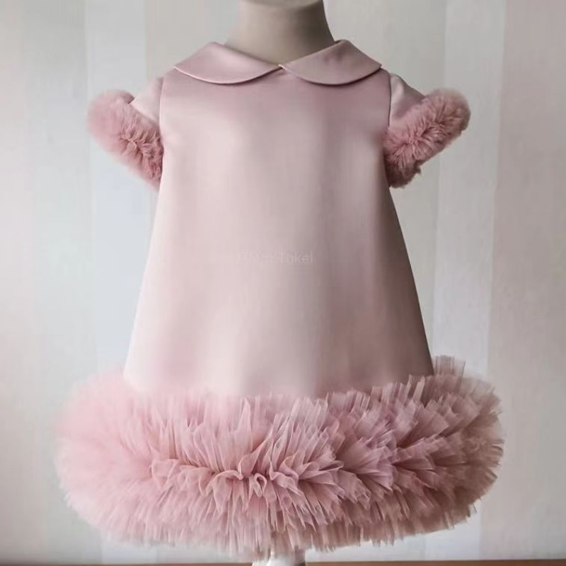 Robe à manches courtes en tulle de soie rose