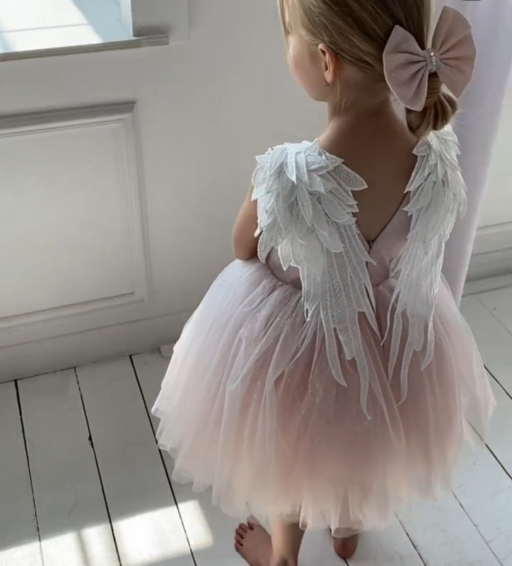 Robe sans manches Princess Pearl avec aile d'ange